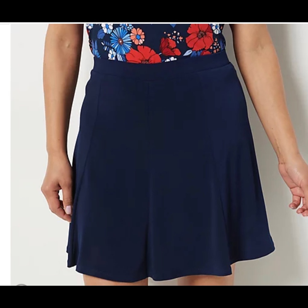 Susan Graver shorts skirt Large